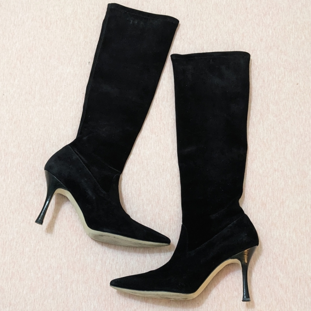 Neiman Marcus Pascalare Suede Black Heeled Boots